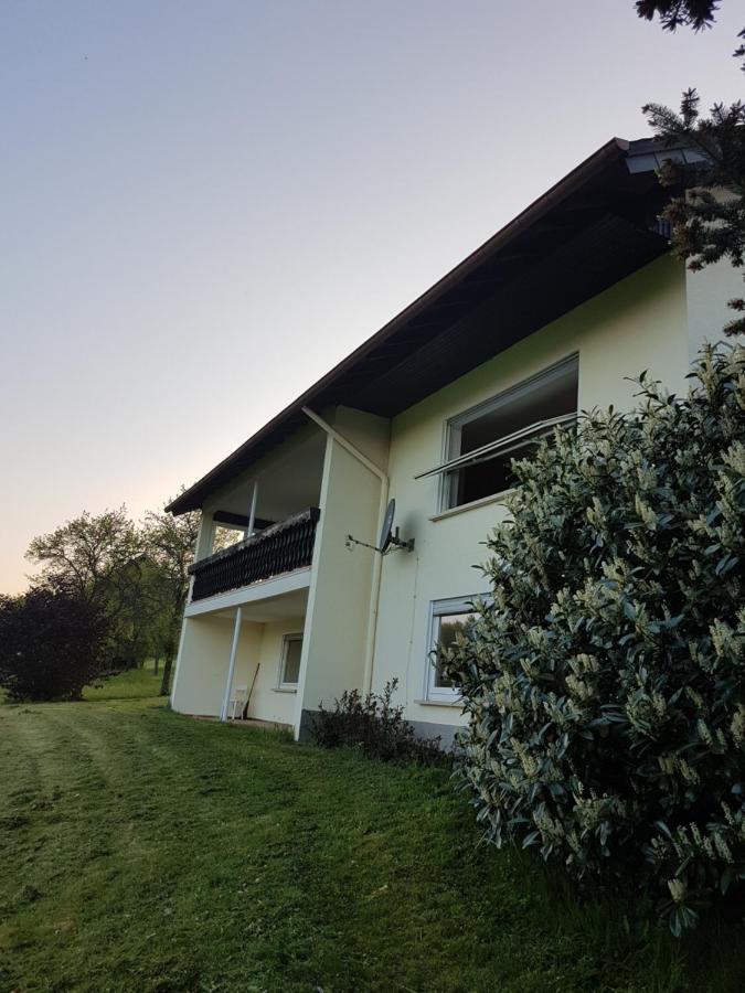 Ferienwohnung Haus Abrioux Zur Falkenlay Bad Bertrich Exterior foto